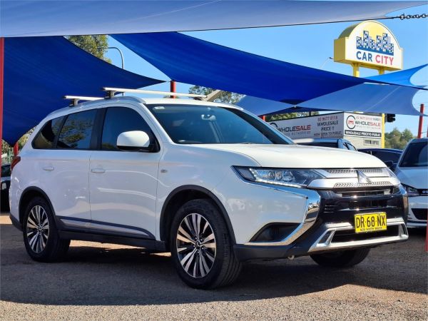 2018 Mitsubishi Outlander Wagon ZL MY18.5 ES ADAS image