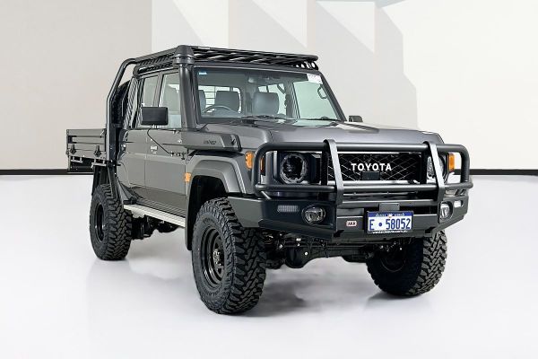 2025 Toyota LANDCRUISER 70 SERIES LC79 GXL + DIFF LOCKS VDJL79R 4X4 image