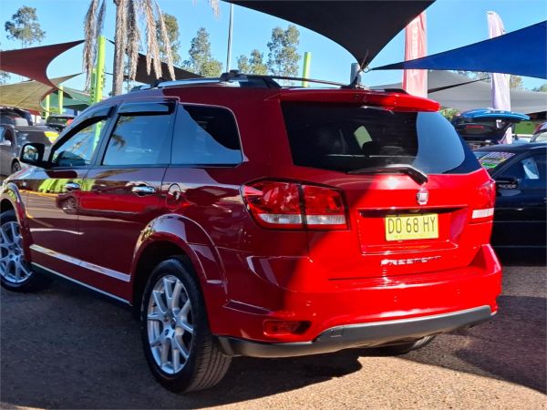 2014 Fiat Freemont Wagon JF Lounge image