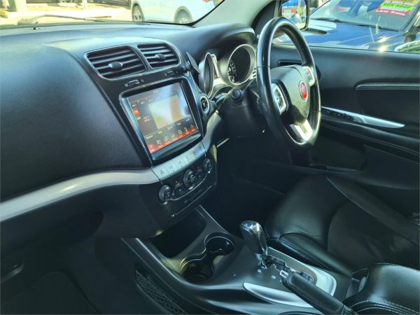 2014 Fiat Freemont Wagon JF Lounge image
