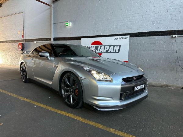 2008 NISSAN GT-R 2D COUPE R35 PREMIUM image