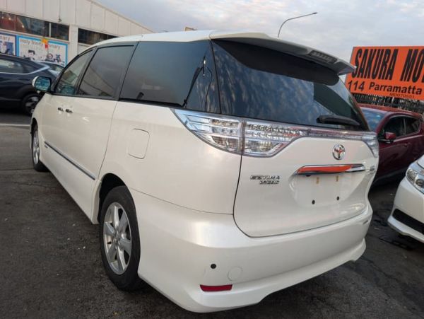 2011 TOYOTA ESTIMA Hybrid 8 Seats image