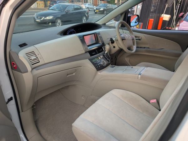2011 TOYOTA ESTIMA Hybrid 8 Seats image