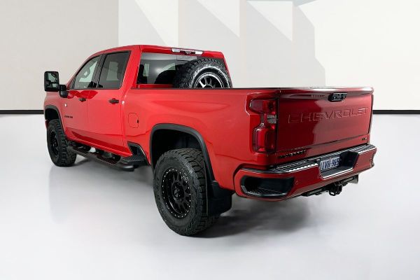 2023 Chevrolet Silverado T1 HD LTZ Premium image