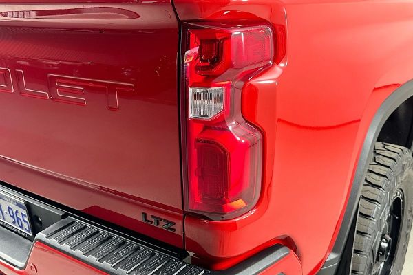 2023 Chevrolet Silverado T1 HD LTZ Premium image