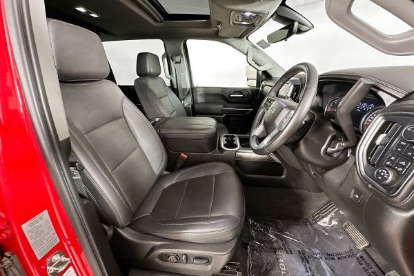 2023 Chevrolet Silverado T1 HD LTZ Premium image