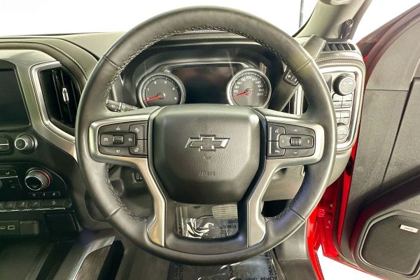 2023 Chevrolet Silverado T1 HD LTZ Premium image