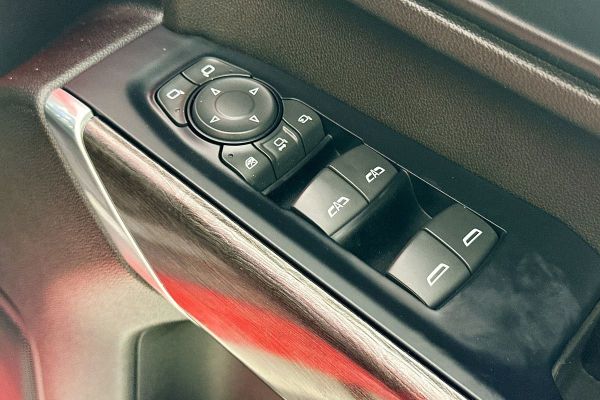 2023 Chevrolet Silverado T1 HD LTZ Premium image