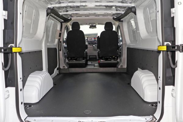 2025 LDV Deliver 7 image