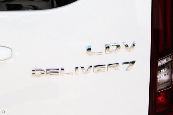 2025 LDV Deliver 7 image