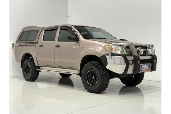 2006 Toyota Hilux SR KUN26R 4X4 image