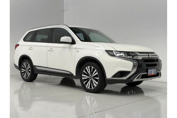 2018 Mitsubishi Outlander ES ADAS ZL image