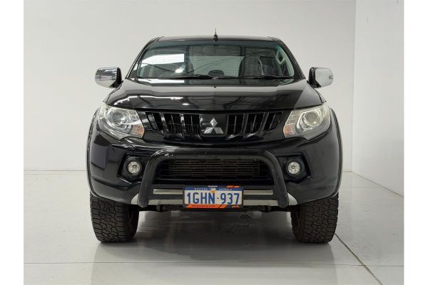 2017 Mitsubishi Triton GLS MQ 4X4 image