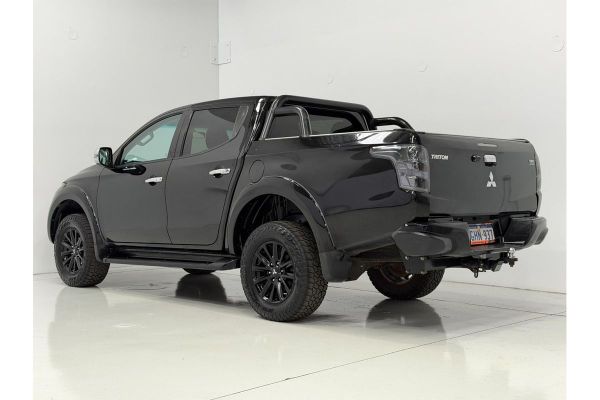 2017 Mitsubishi Triton GLS MQ 4X4 image