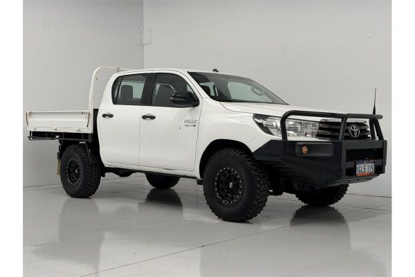 2018 Toyota Hilux SR GUN126R 4X4 image