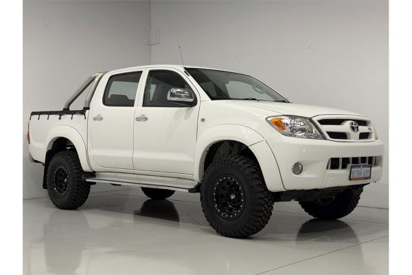 2007 Toyota Hilux SR5 (4x4) GGN25R 06 UPGRADE 4X4 image