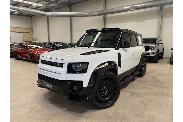 2023 Land Rover Defender 110 D300 SE L663 image