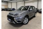 Image for 2020 Mitsubishi Outlander ES ZL