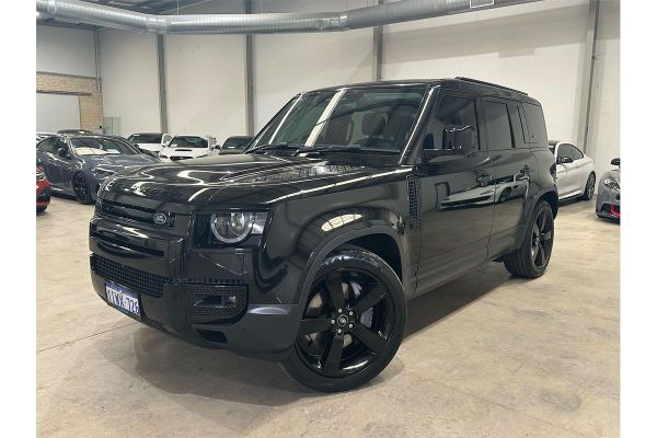 2023 Land Rover Defender 110 D300 SE L663 image