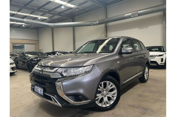 2020 Mitsubishi Outlander ES ZL image