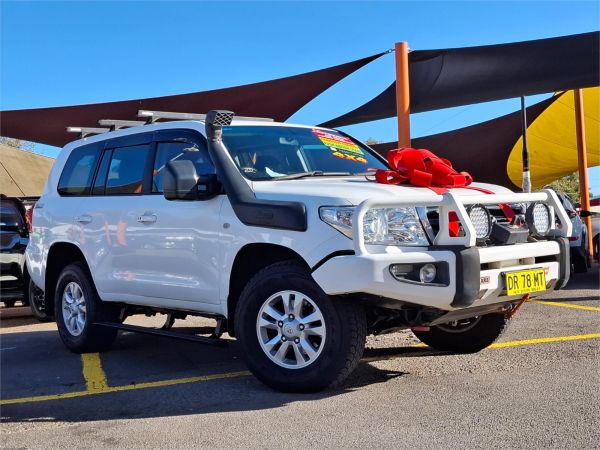 2009 Toyota Landcruiser Wagon VDJ200R MY10 GXL image