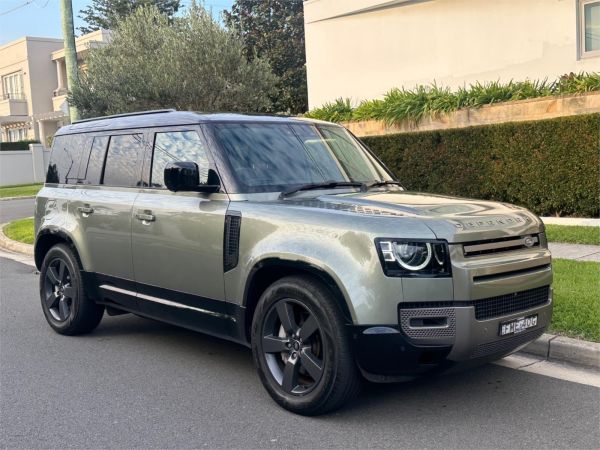 2024 LAND ROVER DEFENDER 5D WAGON L663 MY25 110 P400e X-DYNAMIC SE PHEV image