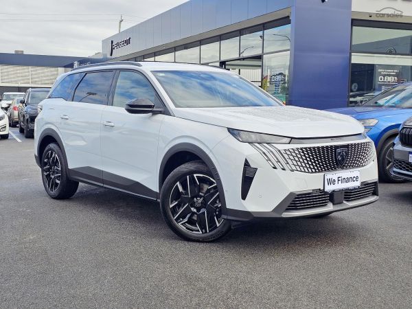 2025 Peugeot 5008 P87 Allure image