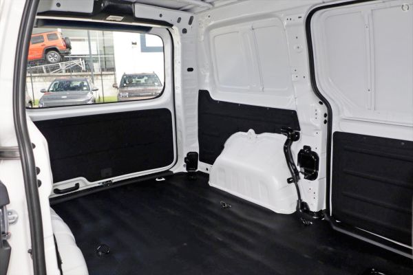 2026 Hyundai STARIA LOAD Auto MY26 image