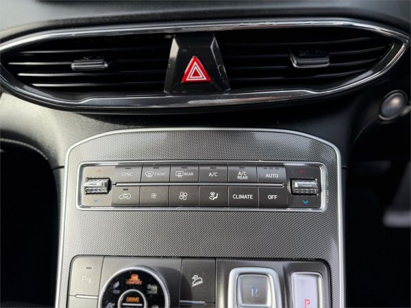 2022 Hyundai Santa Fe TM.V3 Active image