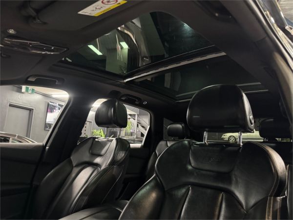 2019 Audi Q7 4M MY19 50 TDI Black Edition image
