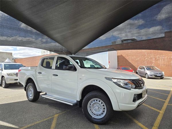 2017 Mitsubishi Triton Utility MQ MY17 GLX image