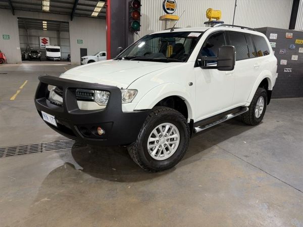2015 Mitsubishi Challenger PC MY14 (4x4) White 5 Speed Automatic Wagon image
