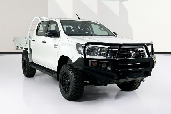 2020 Toyota HILUX SR (4x4) GUN126R MY19 UPGRADE 4X4 image