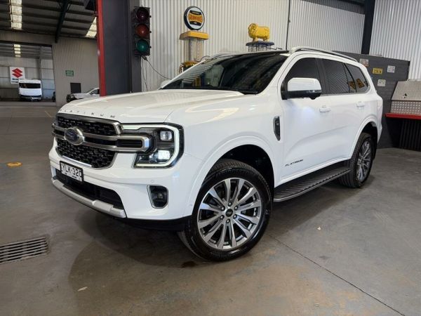 2023 Ford Everest UB MY23.5 Platinum (4WD) White 10 Speed Automatic SUV image