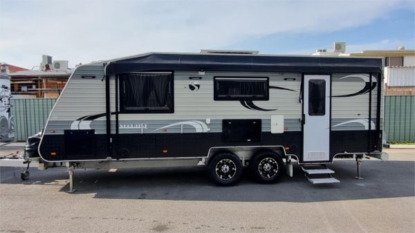 2016 Supreme Executive Caravan 2160 RTR image