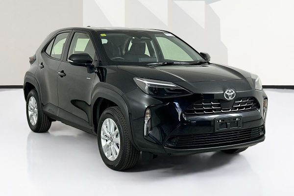 2024 Toyota YARIS CROSS GX HYBRID MXPJ10R image