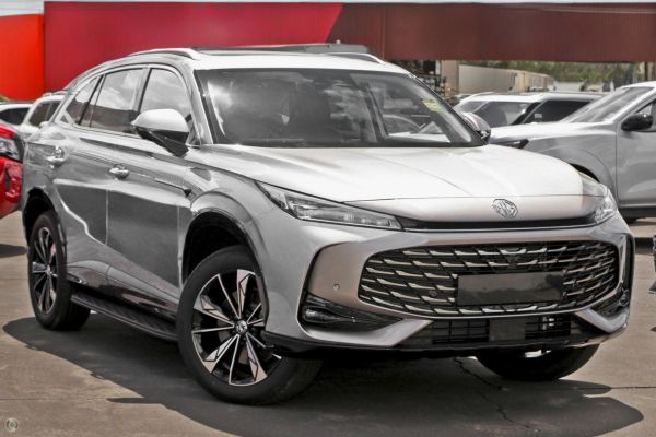 2025 MG HS Super Hybrid Essence Auto MY25 image