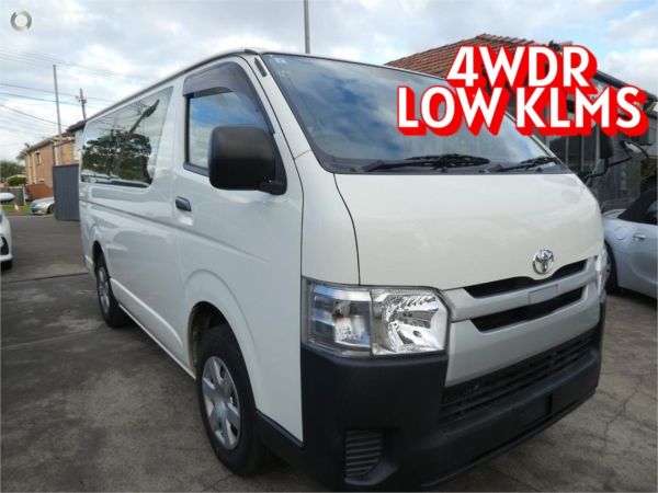2020 TOYOTA HIACE 5D VAN GDH206 DX image