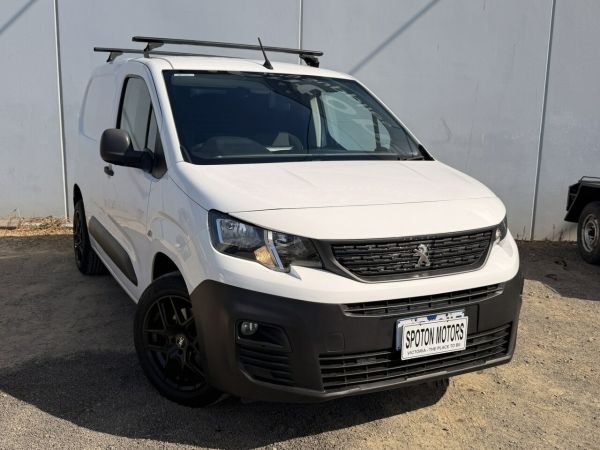 2019 Peugeot Partner K9 MY19 110 THP Standard (L1) image