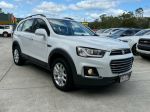 Image for 2017 Holden Captiva CG MY17 Active 2WD White 6 Speed Sports Automatic Wagon
