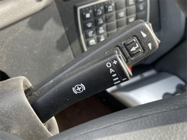 2024 Volvo XC40 Plus B4 image