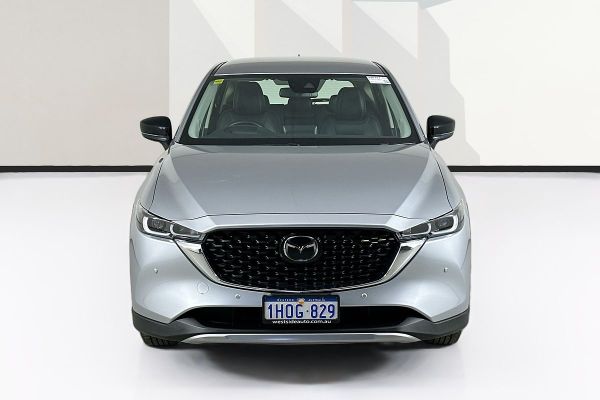 2022 Mazda CX-5 KF Series Touring Active image