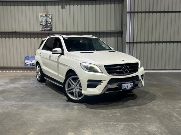 2012 Mercedes-Benz M-Class Wagon W166 ML500 image