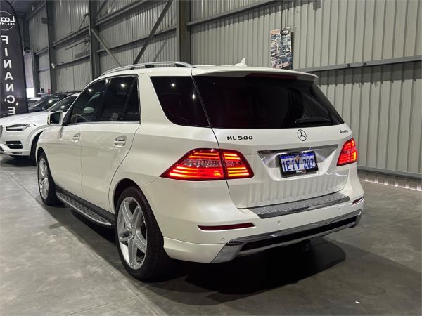 2012 Mercedes-Benz M-Class Wagon W166 ML500 image