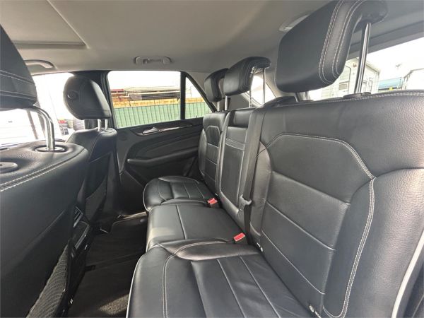2012 Mercedes-Benz M-Class Wagon W166 ML500 image
