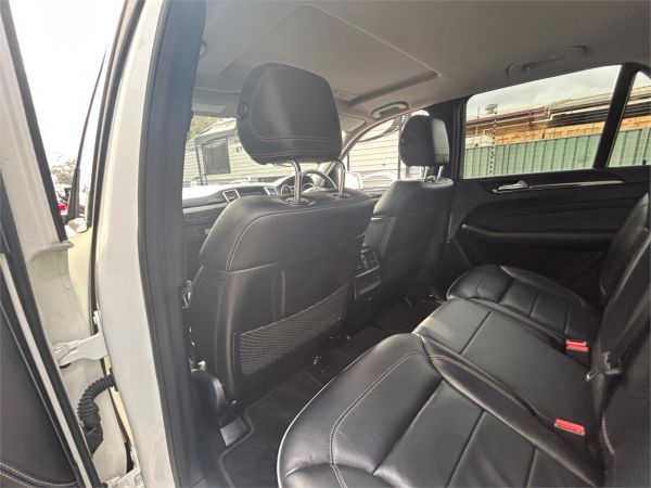 2012 Mercedes-Benz M-Class Wagon W166 ML500 image