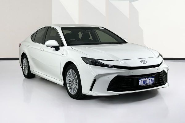 2024 Toyota CAMRY ASCENT HYBRID AXHV70R image