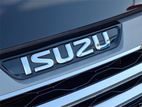 2021 Isuzu MU-X RJ MY21 LS-T image