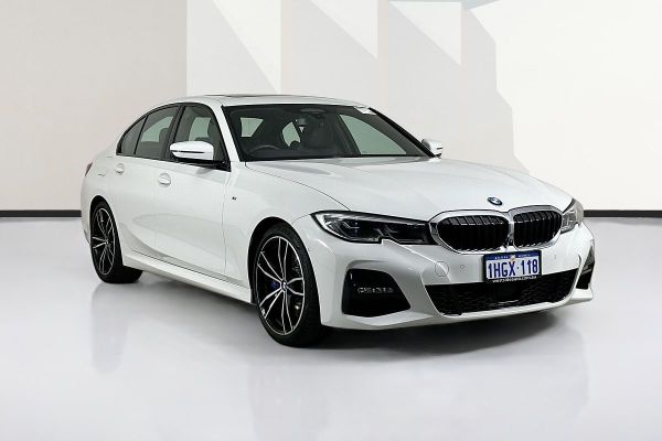 2021 BMW 3 30i M SPORT G20 image