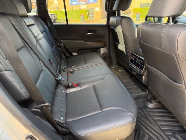 2022 Toyota Landcruiser FJA300R VX image